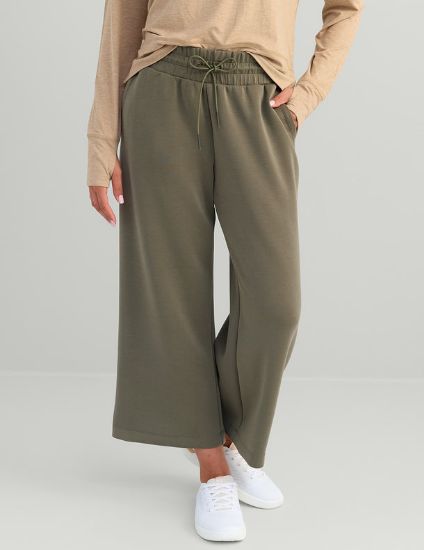 Huk - Women's Bayside Wide Leg Crop | Moss
